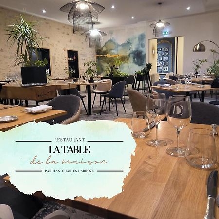Logis Hotel - Restaurant Maison Claude Darroze Langon  Bagian luar foto