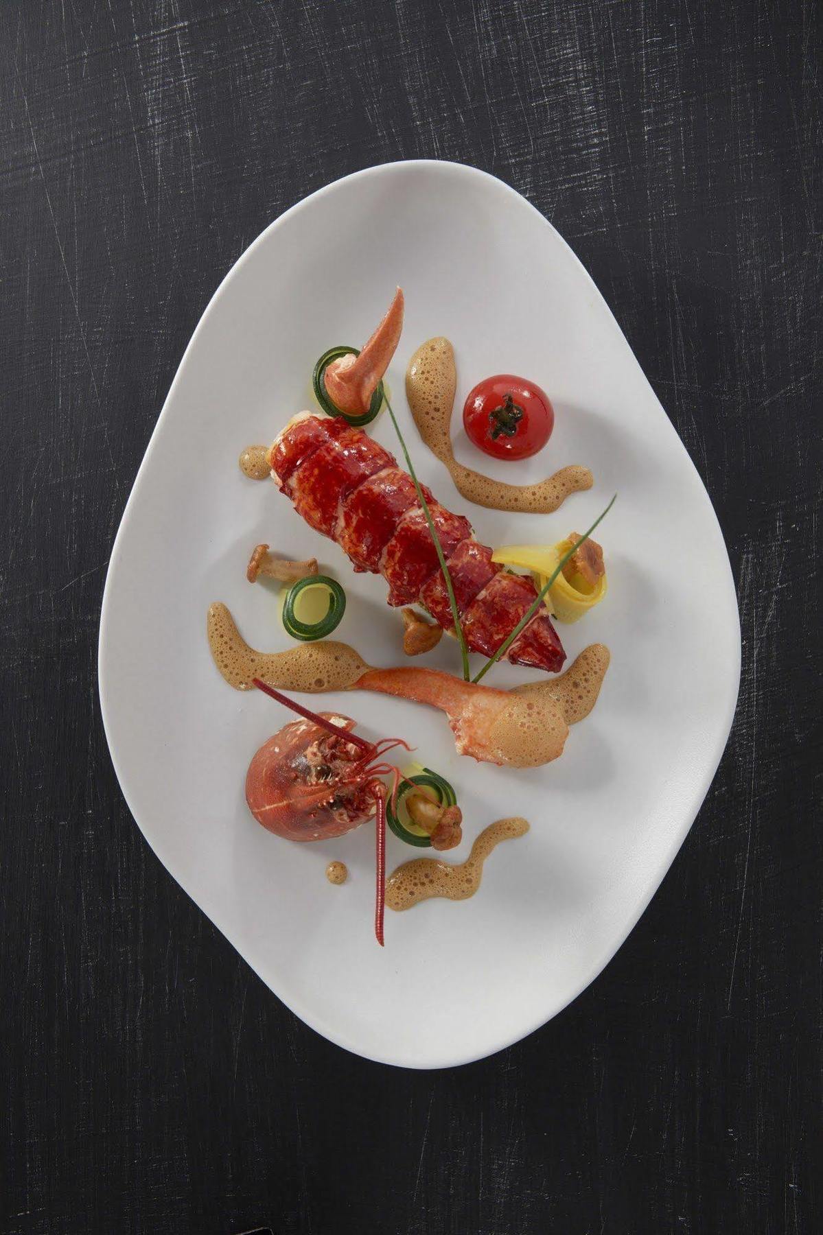 Logis Hotel - Restaurant Maison Claude Darroze Langon  Bagian luar foto